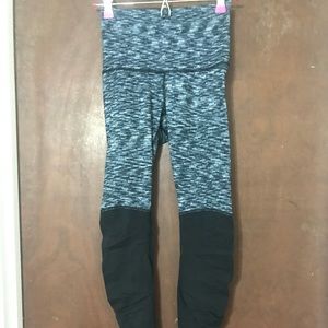 RARE Lululemon ruched leg, stirrup legging